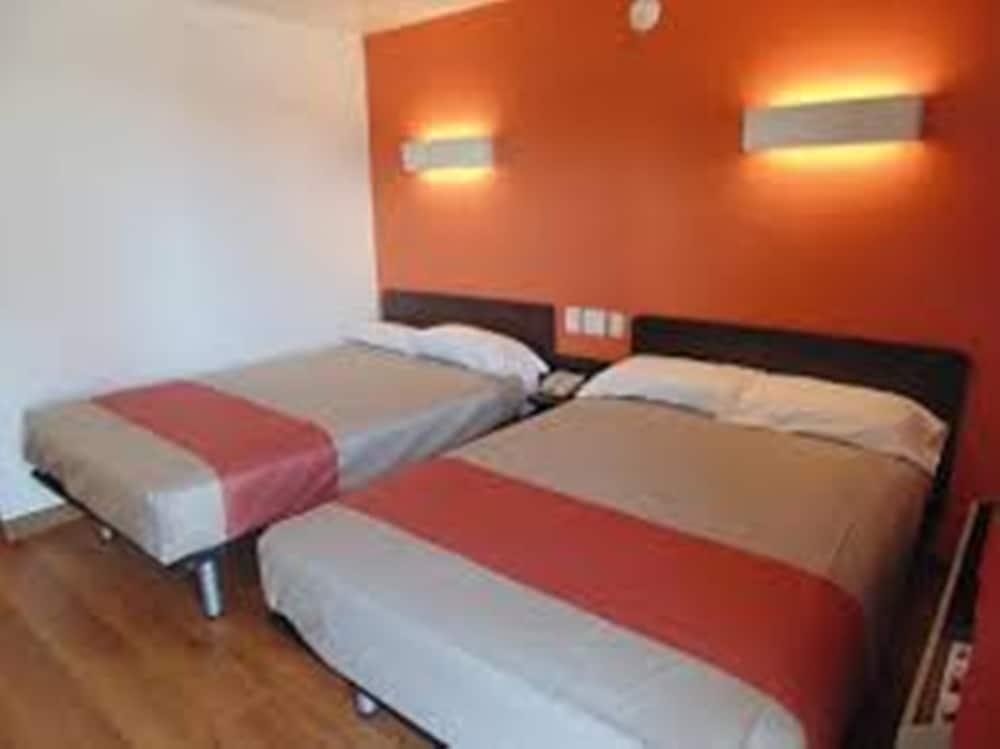 Motel 6 Denton, Tx - Unt Экстерьер фото